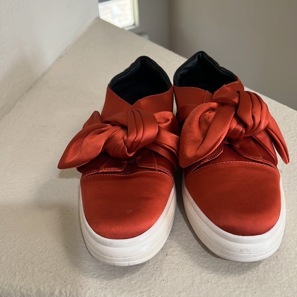Shellys London Edgar Orange‎ Satin Platform Bow 8 - Picture 2 of 5